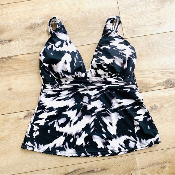 Trimshaper Abstract Black & White Plunge V Neck Tankini Swim Top 12 - Picture 7 of 7